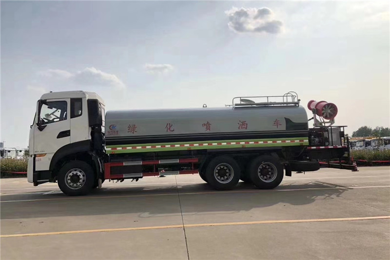 东风天龙后八轮20吨喷雾车,国六绿化喷洒车