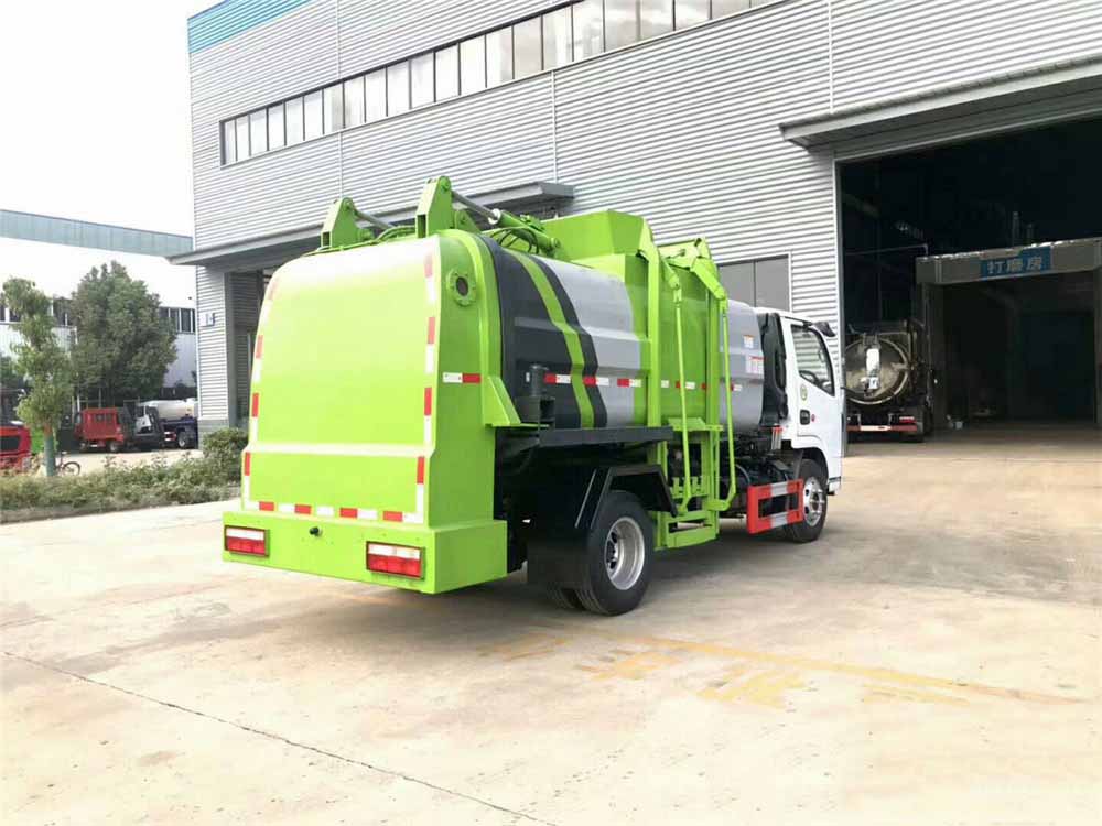 国六6方东风D6 餐厨垃圾车