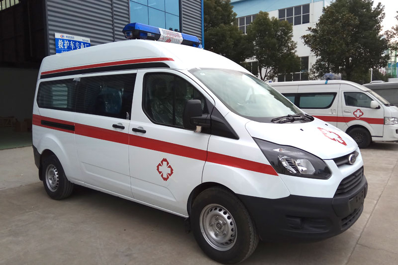 新全顺中轴柴油救护车