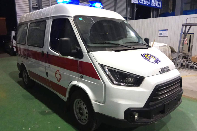 特顺短轴柴油救护车