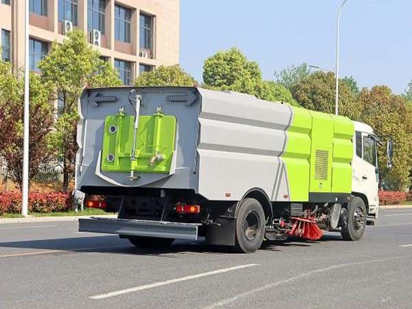 东风天锦洗扫车