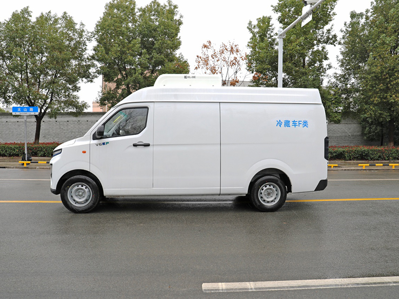 吉利V6EP高顶纯电的面包冷藏车